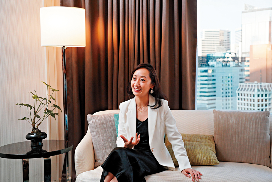 ●Eowyn Chen表示，幣安正推動「鏈上慈善」，透過區塊鏈技術打破實體資產限制。 香港文匯報記者曾興偉  攝