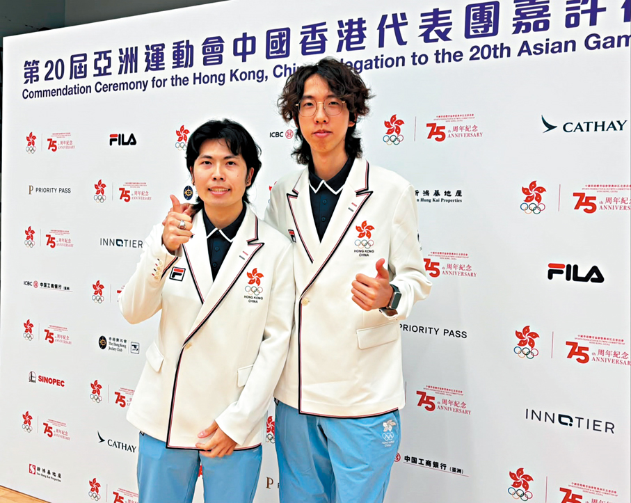 ●江子健（左）期望香港電競由青訓做起。 香港文匯報記者張發兒 攝