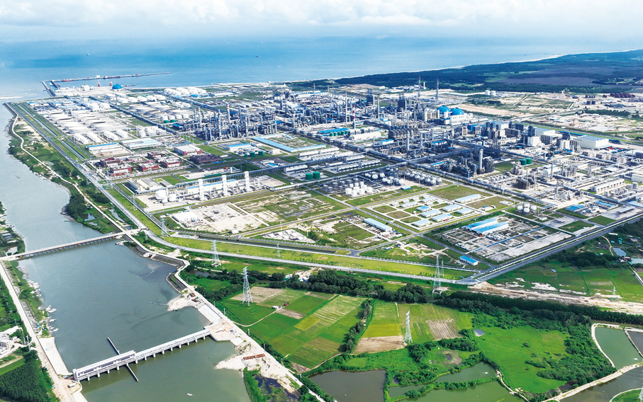 ●中石油廣東石化煉化一體化項目。
