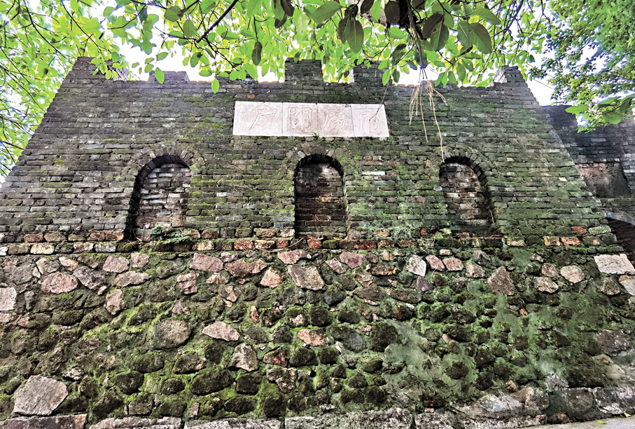 ●赤灣墩台遺址 作者供圖