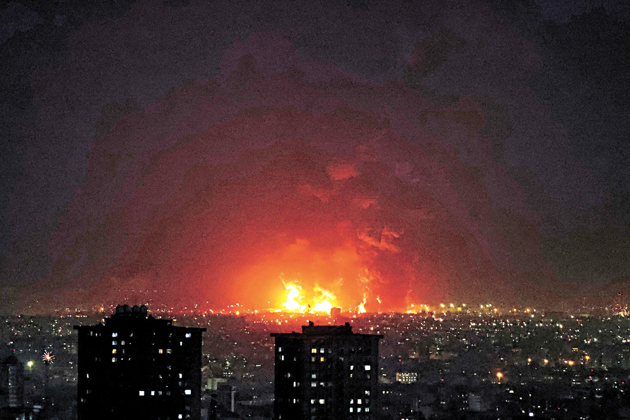 ●美以伊衝突初期，德黑蘭屢遭襲擊。 資料圖片