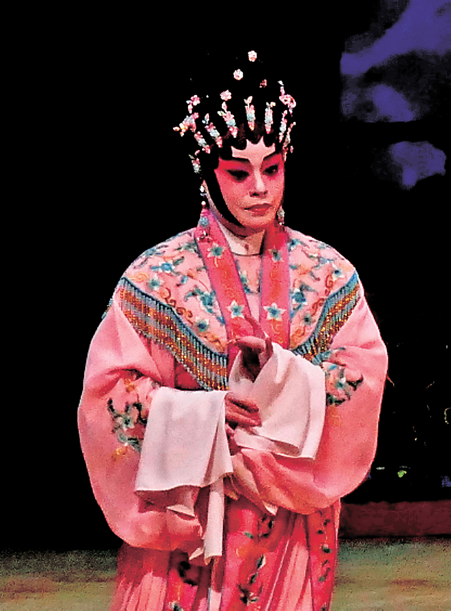 ●林瑋婷時常在丹楓粵劇團演出。