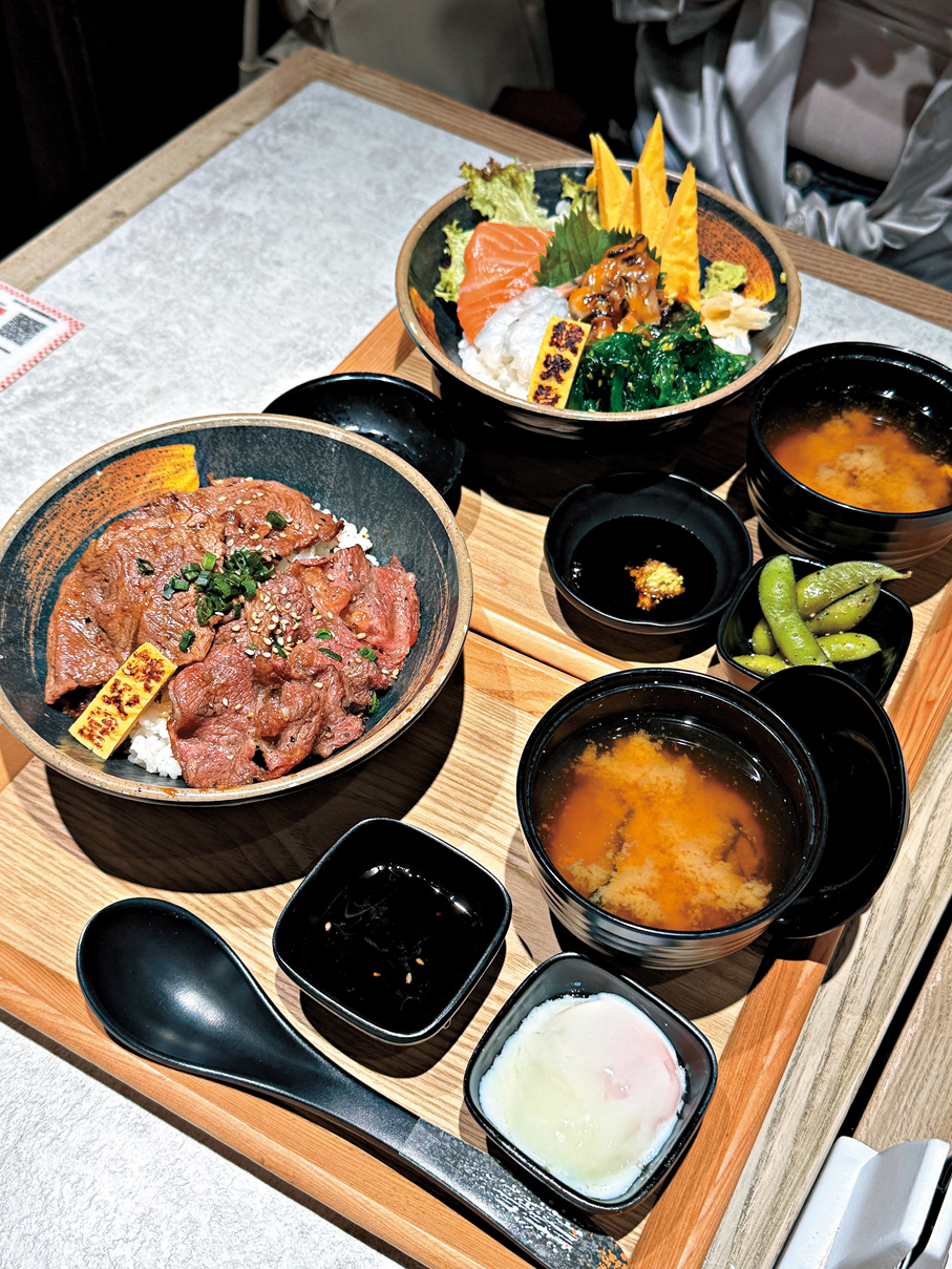 鐵火堂魚生飯（上）和燒肉飯。